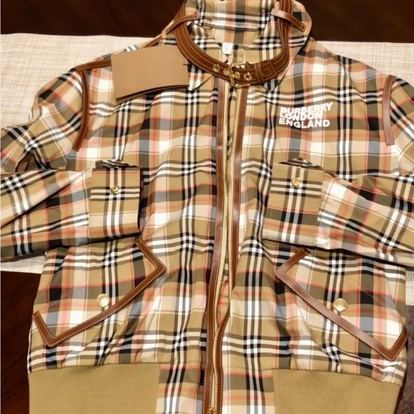 Men Achieve Beige Burberry Jackets